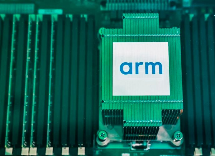 Arm shares slip as smartphone royalties disappoint