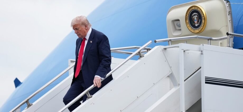 EU chief to meet Trump in Scotland in push to secure a US trade deal