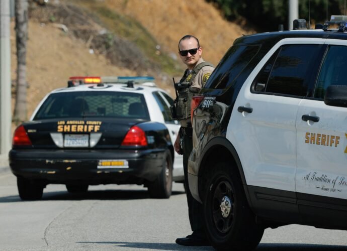 Explosion at Los Angeles police training centre kills three officers | Police News