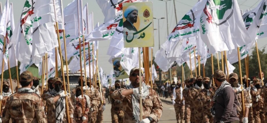 Gunfight in Baghdad kills one as paramilitary group storms ministry | Conflict News
