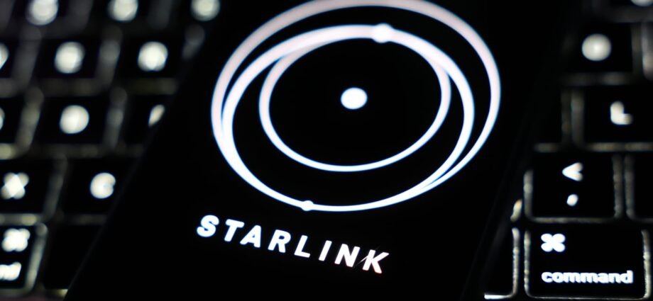 Musk's Starlink outage day after rollout of T-Mobile satellite service