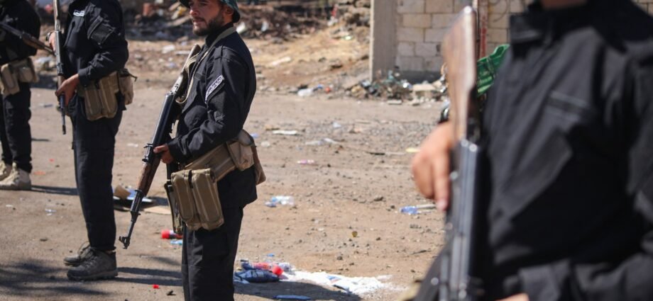 Syria clears fighters from Druze city of Suwayda, declares halt to clashes | News
