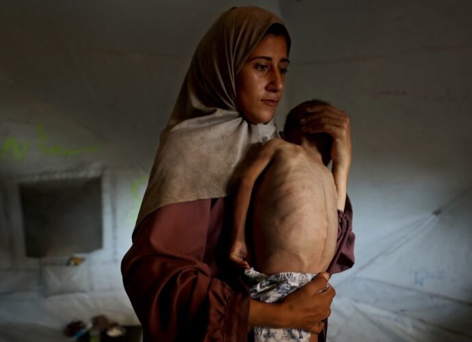‘Not eating for days’: Gaza’s worsening starvation crisis | Israel-Palestine conflict News