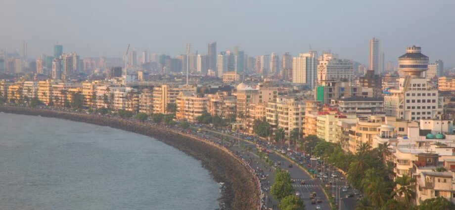 Asia markets mostly rise as investors assess S&P 500's four-day losing streak 1 Asia markets mostly rise as investors assess S&P 500's four-day losing streak