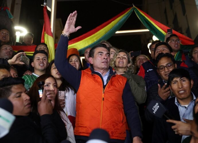 Bolivia to hold presidential run-off between centrist and right-winger | Elections News