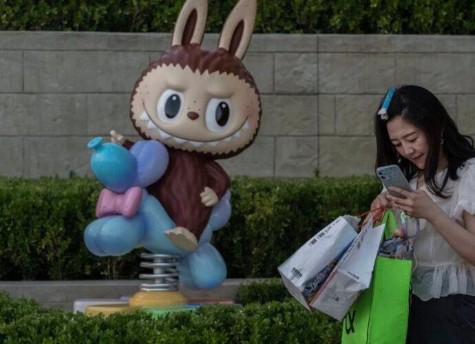 China's July consumer prices flat, factory-gate prices miss forecast