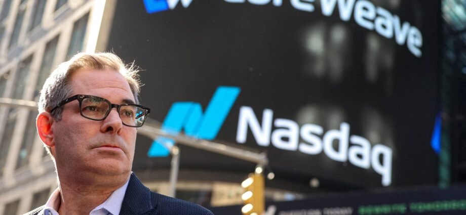 CoreWeave drops 14% on wider-than-expected loss ahead of lockup expiry