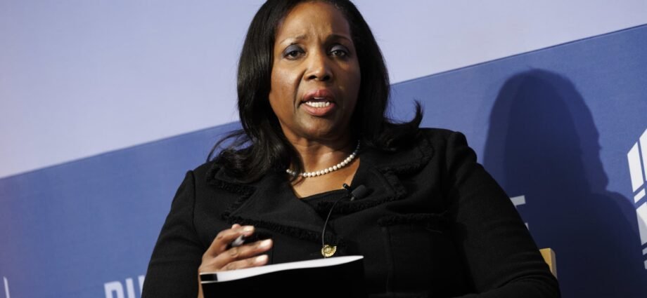 Fed Governor Lisa Cook sues Trump to block her firing 1 Fed Governor Lisa Cook sues Trump to block her firing