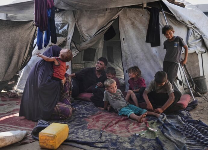 Gaza family’s battle for survival as hunger and heat deepen despair | Israel-Palestine conflict News