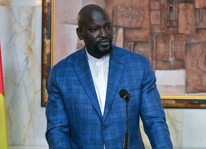 Guinea military rulers suspend three opposition parties before referendum | Elections News