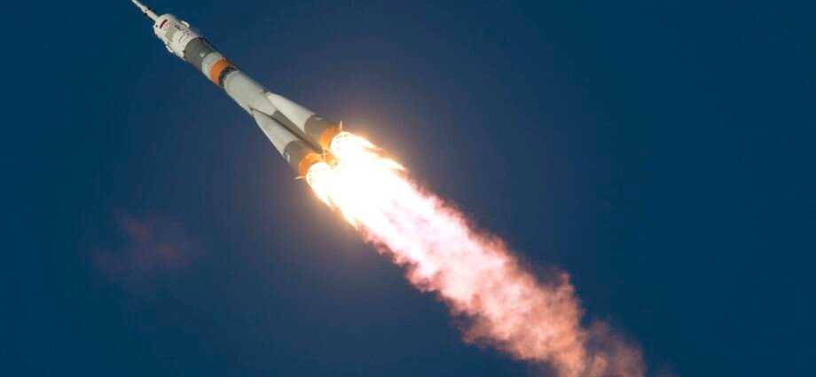 Investing in Space: Made in Russia 1 Investing in Space: Made in Russia