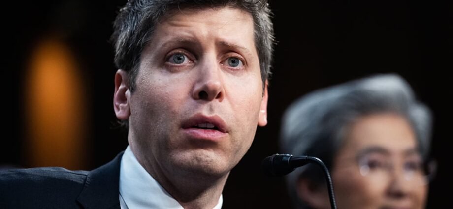 Is the AI industry in a bubble, as OpenAI CEO says? 1 Is the AI industry in a bubble, as OpenAI CEO says?