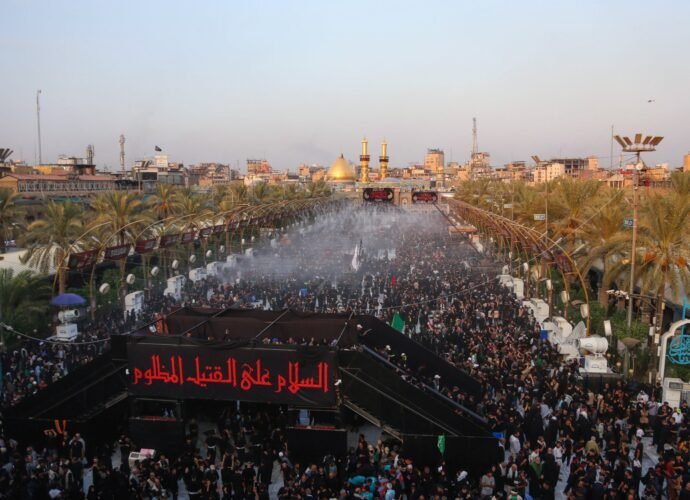 More than 600 Shia pilgrims hospitalised due to chlorine gas leak in Iraq | News