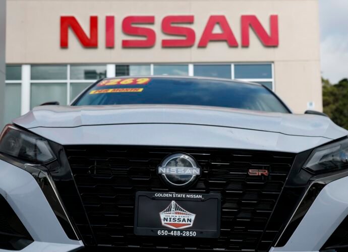 Nissan shares fall over 6% as Mercedes-Benz plans to shed 3.8% stake
