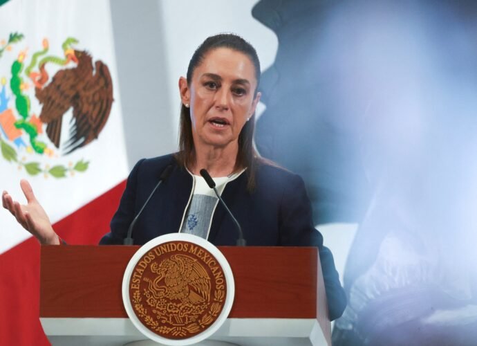 No proof? Mexico’s Sheinbaum weighs the US’s claims of a Maduro-cartel tie | Nicolas Maduro News