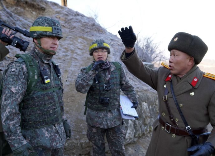 North Korea accuses South Korean troops of firing warning shots near border | Border Disputes News