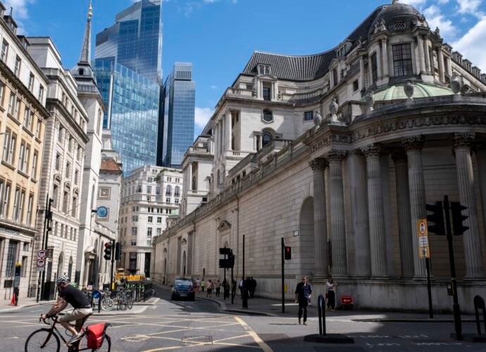 Stoxx 600, FTSE 100, gold tariff, Bank of England