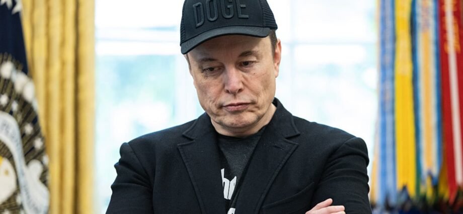 Tesla Europe sales plunge 40%, Chinese EV rival BYD up 225%