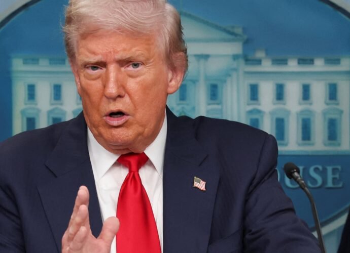 Trump extends China tariff deadline by 90 days