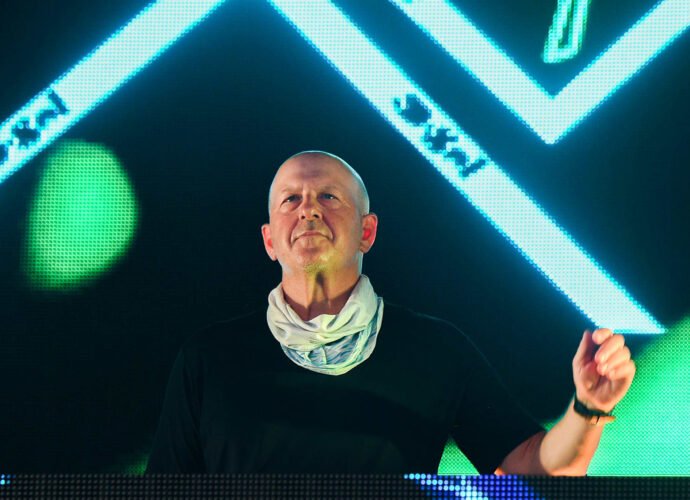 Trump tells Goldman Sachs CEO to replace economist over tariff predictions