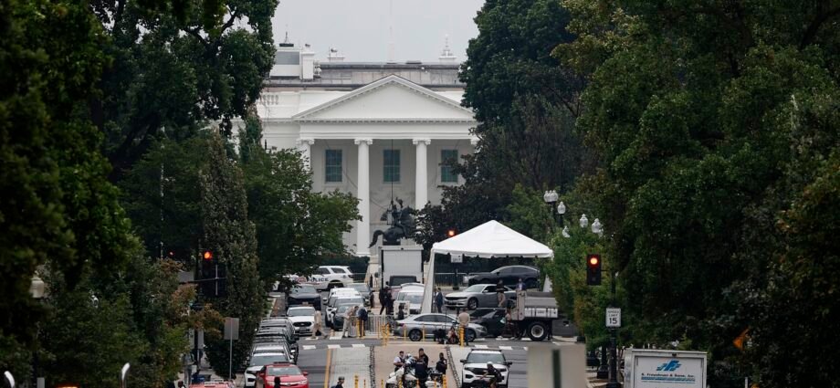 Trump to meet Zelenskyy, Europe leaders at White House 1 Trump to meet Zelenskyy, Europe leaders at White House