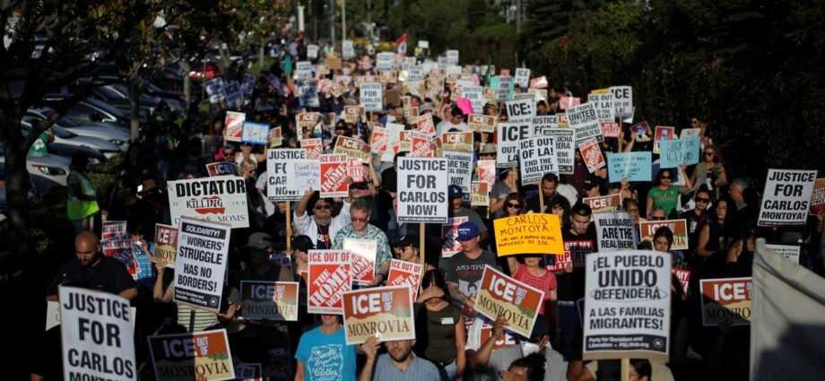 US court allows Trump to end temporary protections for 60,000 migrants | Donald Trump News