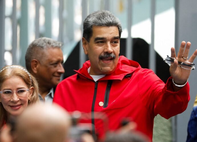 US doubles reward for arrest of Venezuela’s President Maduro to $50m | Crime News