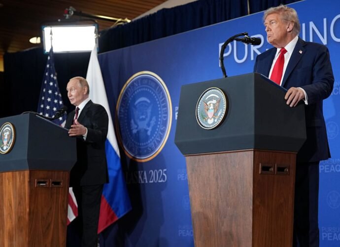 Zelenskyy to meet with Trump after Putin talks end without ceasefire