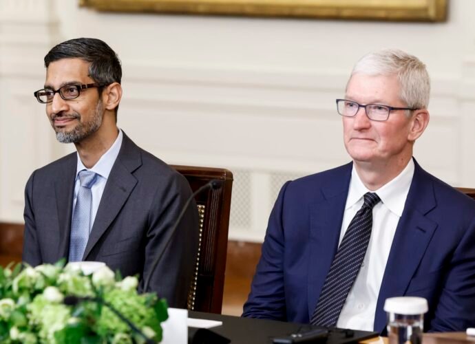 Apple shares rise after decision in Google antitrust case