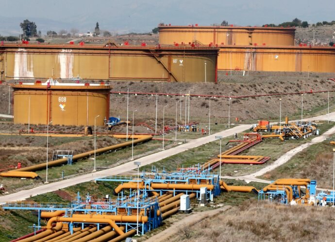 Iraq resumes Kurdish oil exports to Turkiye after two-and-a-half-year halt | Oil and Gas News