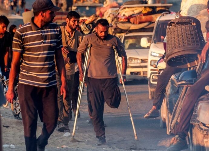 Palestinians flee Israeli bombing of Gaza City to ‘unknown’ in al-Mawasi | Israel-Palestine conflict News