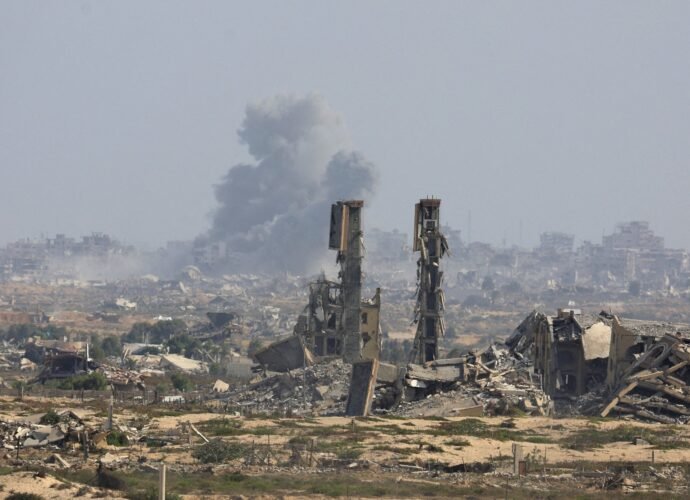 Israel says Gaza City still a ‘combat zone’ after Trump says ‘stop bombing’ | Donald Trump News