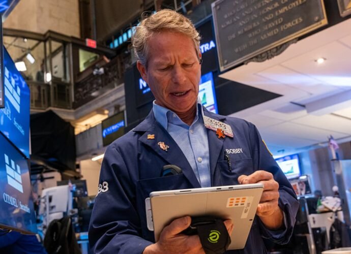 Stock market today: Live updates