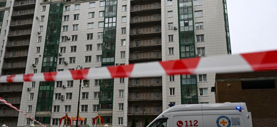 Ukraine’s Zelenskyy to meet European leaders in London over military aid | Russia-Ukraine war News