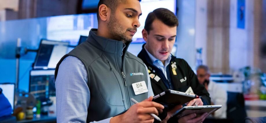 Stock market today: Live updates 1 Stock market today: Live updates