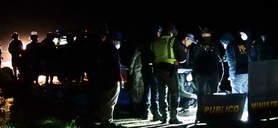 At least 15 dead, 19 injured in Guatemala as bus plunges into ravine | Transport News