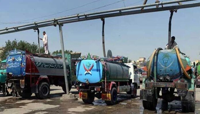 کراچی میں ٹینکرز اور ہائیڈرنٹس کے ذریعے پانی کی فراہمی بند کرنے کا فیصلہ 46 1546431 025323 updates