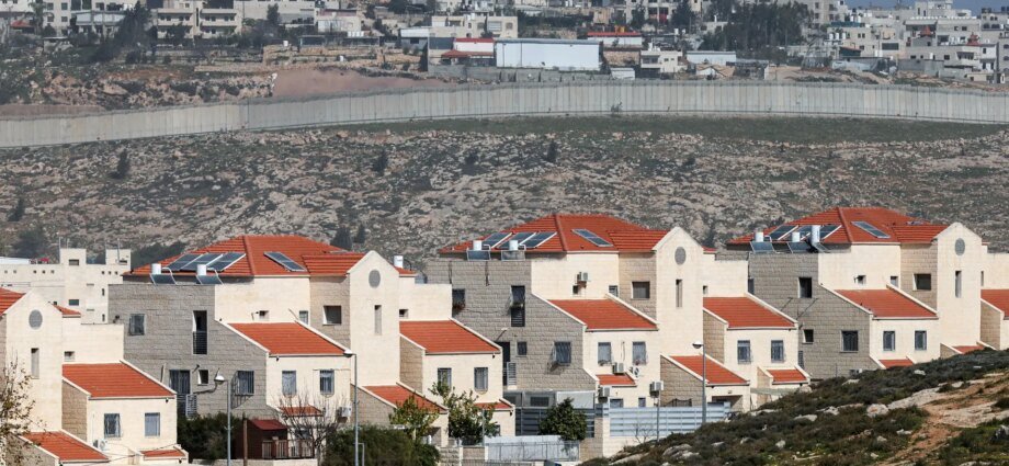 New Israeli housing plan near Jerusalem slammed as ‘disguised annexation’ | Israel-Palestine conflict News