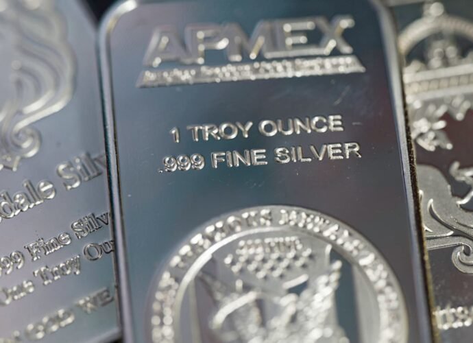 Silver miners fall trading as the metal drops 2%