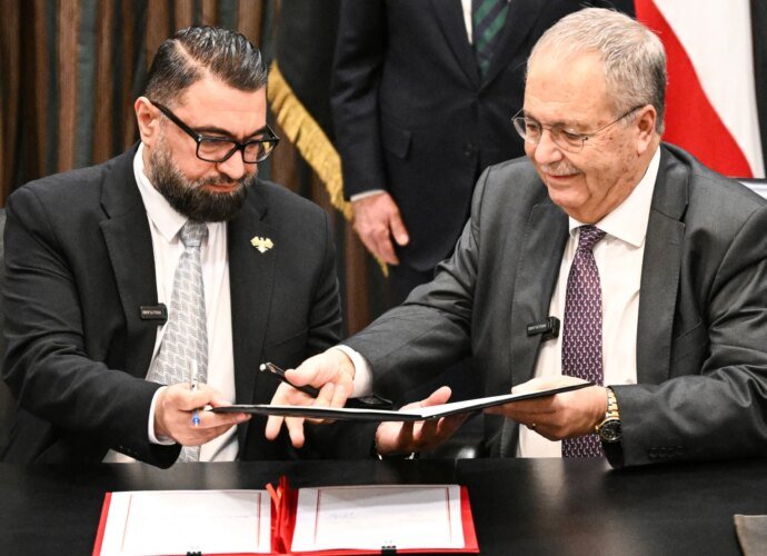 Why is the issue of Syrian prisoner repatriation from Lebanon complicated? | Syria's War