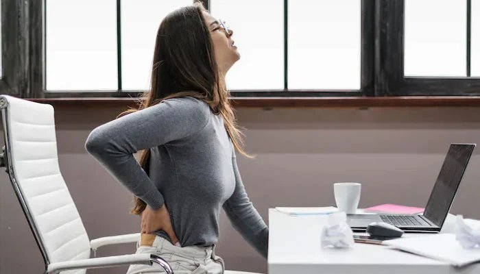 کیا کمر درد کی اصل وجہ وٹامن ڈی کی کمی ہے؟ نئی تحقیق میں اہم انکشاف 1 1566321 034527 updates