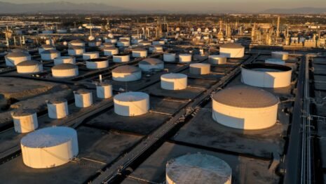 Brent heads for record monthly gain on Iran war