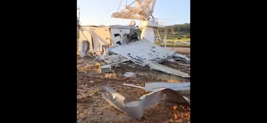 Moment ‘Hezbollah missile’ strikes Israeli radar station | Hezbollah