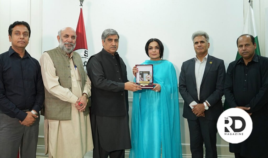 RD MAg meera G story 1