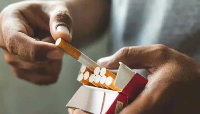 تمباکو نوشی چھوڑنے کیلئے نکوٹین ویپس مؤثر قرار 1 1570674 024417 updates