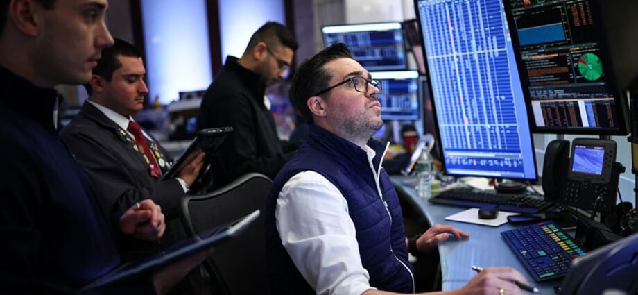 AI threat plagues software stocks after latest updates from Anthropic 1 AI threat plagues software stocks after latest updates from Anthropic