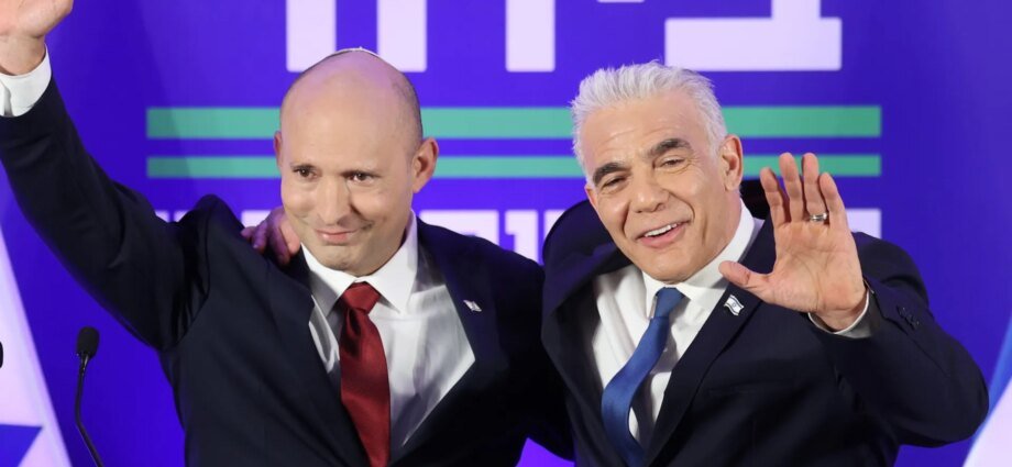Former Israeli PMs Bennett, Lapid unite to challenge Netanyahu in elections | Benjamin Netanyahu News
