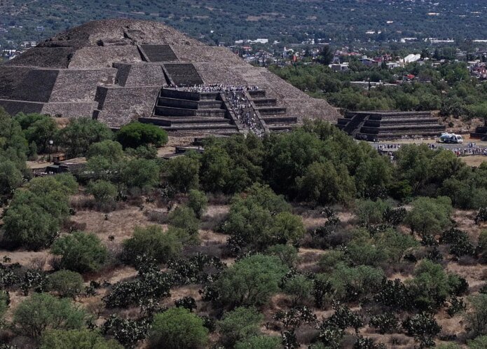 Gunman kills Canadian woman, injures six at Mexico’s Teotihuacan pyramids | Tourism News