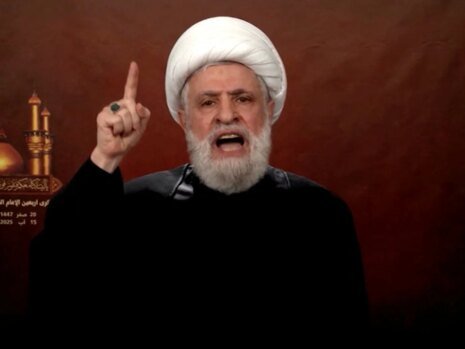 Hezbollah and Israel swap threats and strikes across Lebanon’s border | Israel attacks Lebanon News