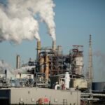 Oil falls to around $100 after Trump indicates war could end in weeks